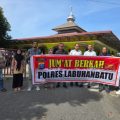 Sat Intelkam Polres Labuhanbatu Tebar Kepedulian Lewat Jumat Berkah