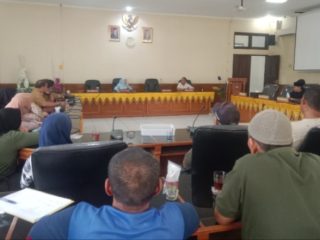 RDP Ketua DPRK Bersama Pedagang Minta Alokasi TPA