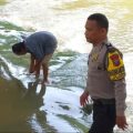 Polres Labuhanbatu Lakukan Pengecekan Debit Air Sungai Aek Kundur Akibat Perubahan Cuaca