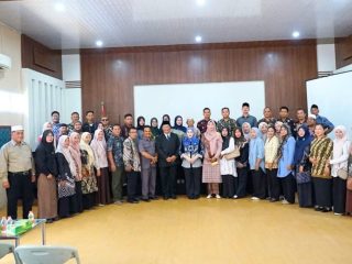 Ny. Wan Juma Sari Dewi Jamri Resmi Lantik Ir. Manor Ritonga sebagai Kepala Sekolah SMK Swasta Pemda Rantauprapat