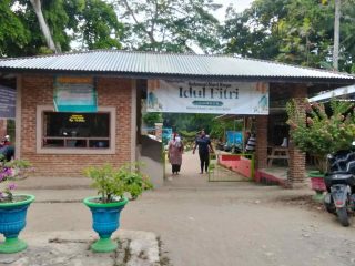 Dampak Portal Simpang Mangga Wisata Pemandian Legendaris Swembat Sunyi Senyap