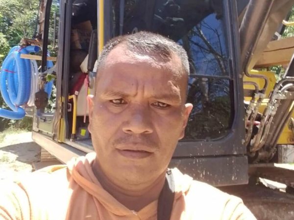 Efek Jalan Rusak Parah, Warga Panabari Tolak PETI Menggunakan Ekskavator