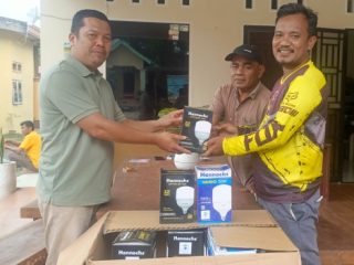 Penyerahan CSR Dari PT RAS Kepada Desa Bartong
